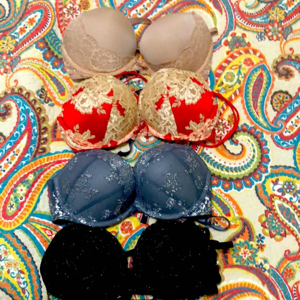 Victoria’s Secret Bombshell Collection. All 34B and Grey is 32C. Slightly used.